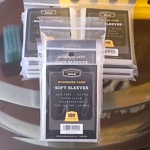 CARDBOARD GOLD STANDARD SLEEVES 10 PACKS